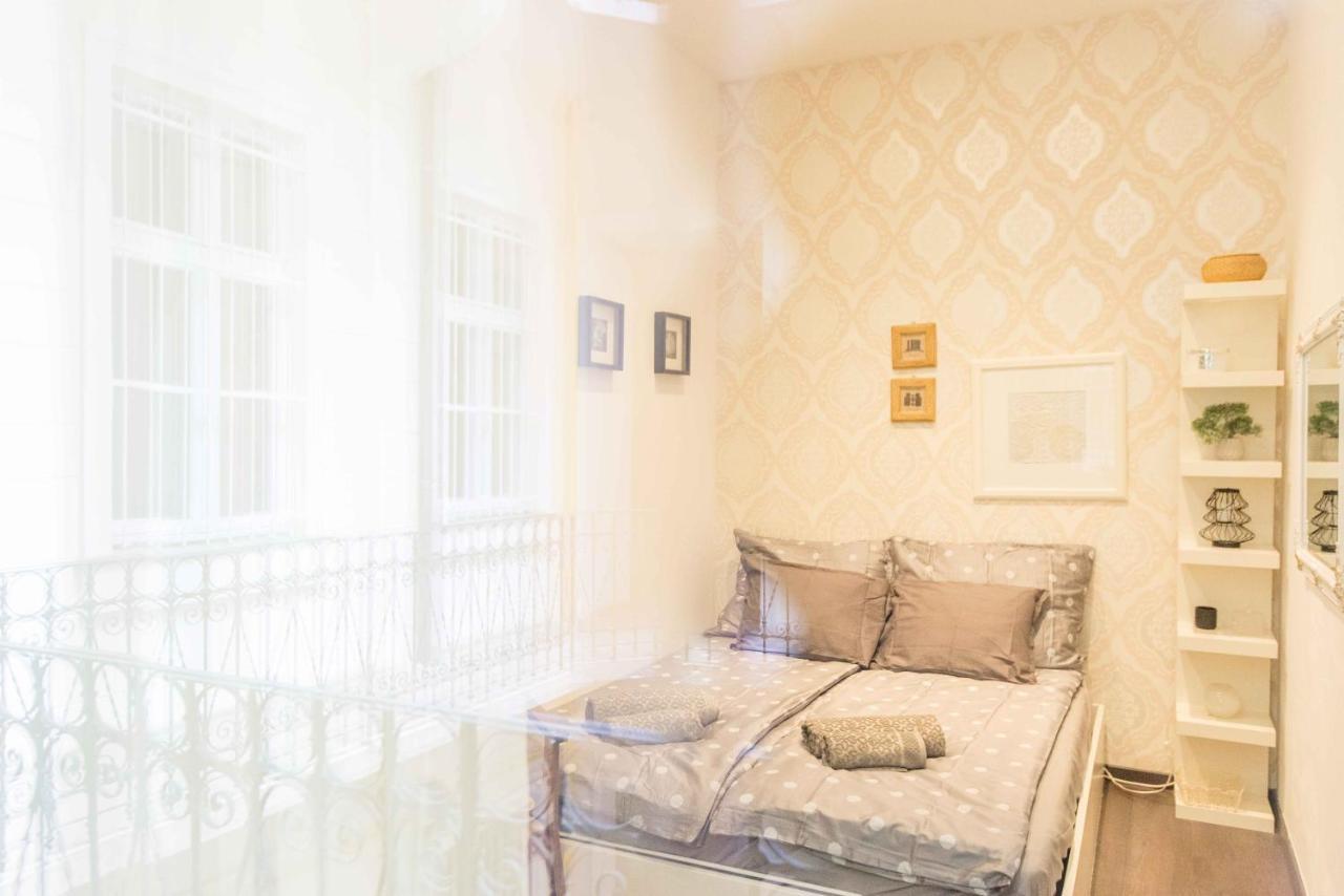 Paulay Design Apartment Boedapest Buitenkant foto