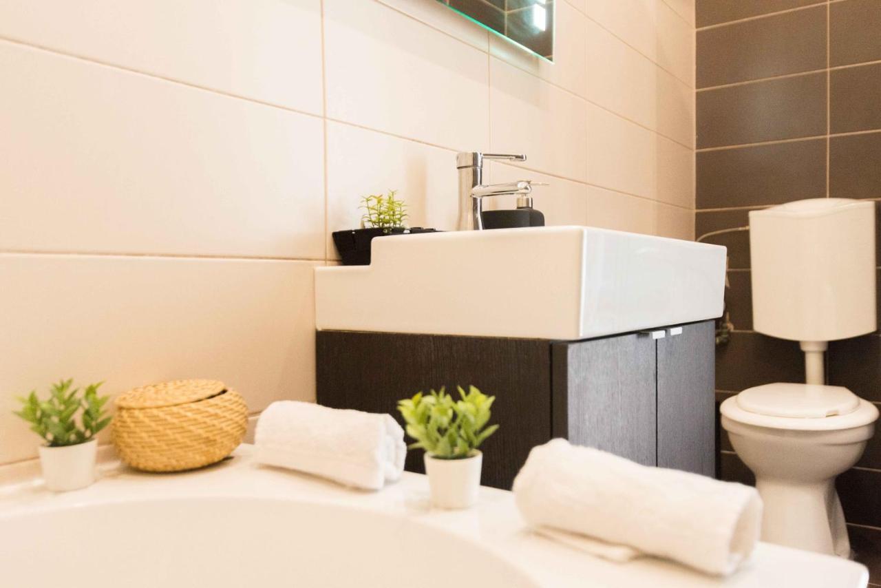 Paulay Design Apartment Boedapest Buitenkant foto